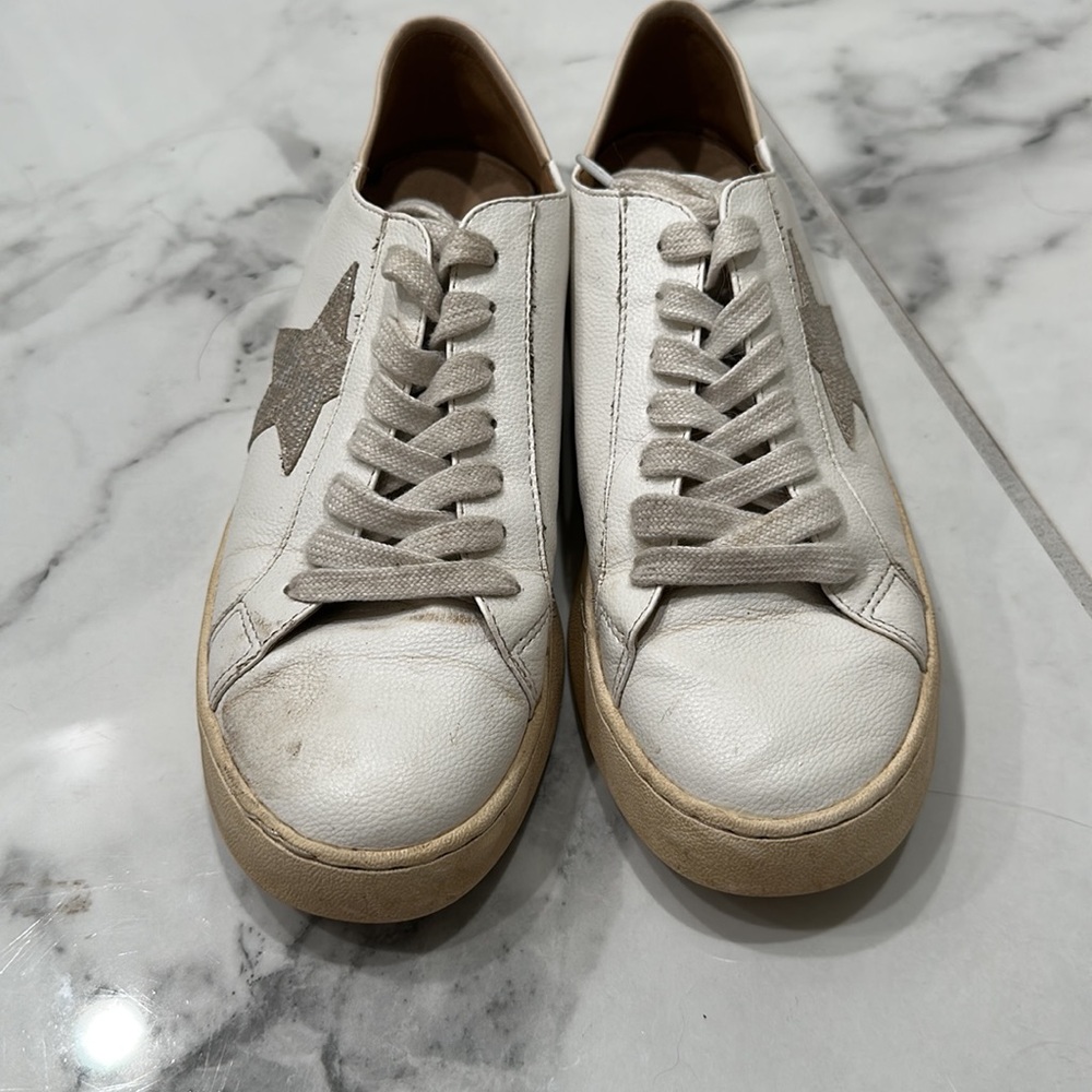 White Haven sneakers 7 - Picture 2 of 4